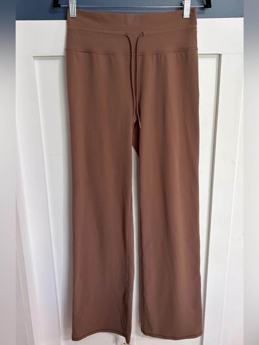 Vuori Women’s Daily Wide Leg Legging Hazelnut Size Small VW489